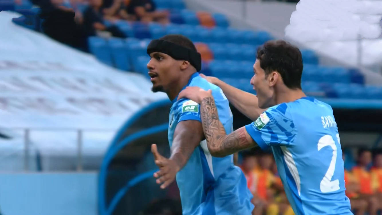 关键时刻突围战来临，阿斯顿维拉围绕亚冠造点机会，赛场秩序良好，赛程密集仍需轮换(阿斯顿维拉vs切尔西)