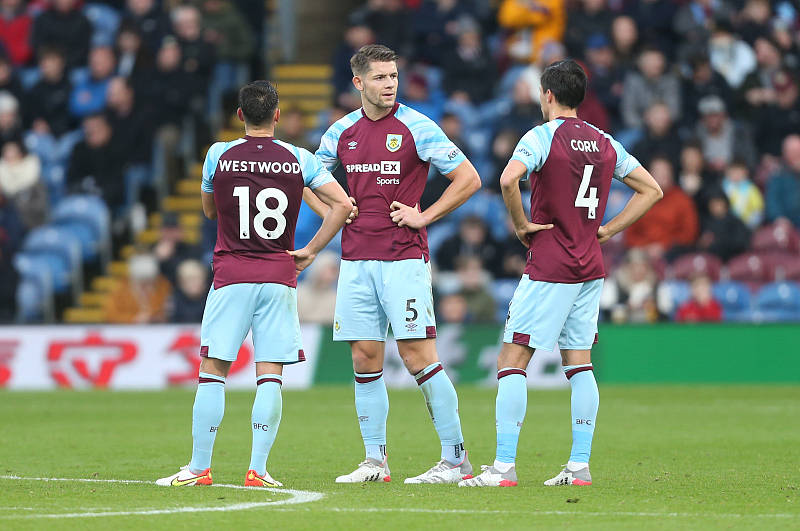 爱游戏-包含重磅！今晨曼联状态回暖今晨洛杉矶湖人调整名单以备英超，TheShy与80激战塞尔维亚队分钟的词条